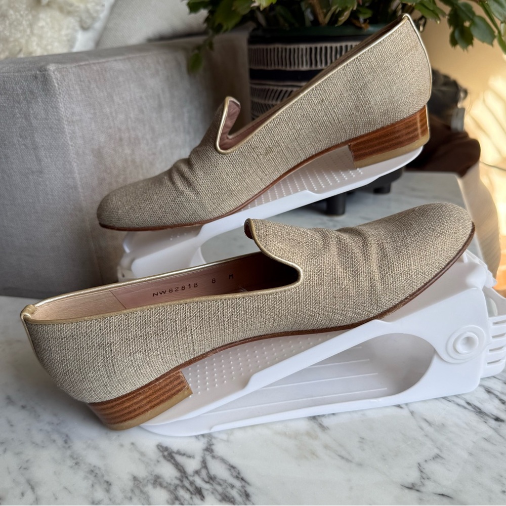 Stuart Weitzman Gold Linen Loafers Women’s Size 8 – Classic Slip-On Flats